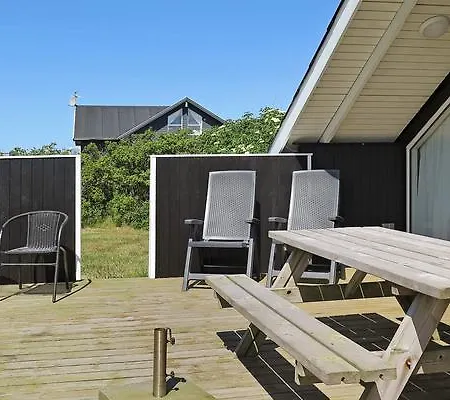 Two-bedroom Holiday In Harboore 8 *